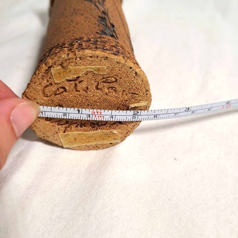 Vintage vase hand made pottery imprinted leaves 🍃 - Picture 13 of 13